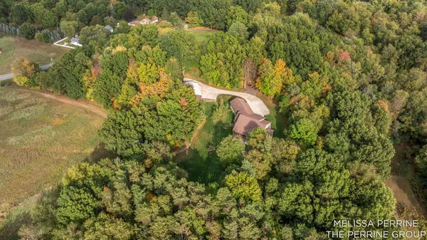 $850,000 | 14300 Oberley Drive Southeast, Lowell, MI 49331