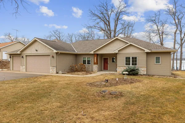 $850,000 | 14894 County Road 22, Brainerd, MN 56401