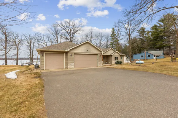 $850,000 | 14894 County Road 22, Brainerd, MN 56401