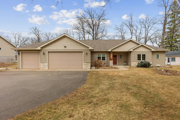 $850,000 | 14894 County Road 22, Brainerd, MN 56401