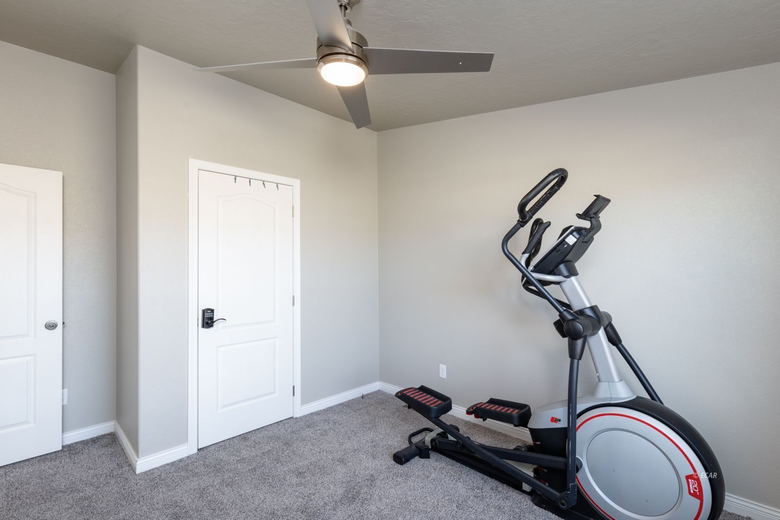 1019 Meadow View Drive Spring Creek, NV 89815 - Photo 32 of 48