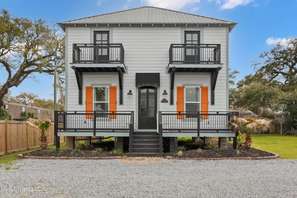 $999,900 | 647 Howard Avenue, Biloxi, MS 39530