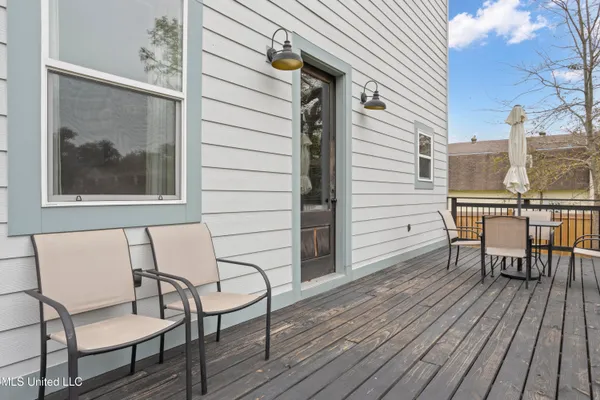$999,900 | 647 Howard Avenue, Biloxi, MS 39530