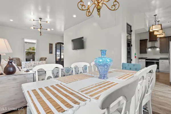 $999,900 | 647 Howard Avenue, Biloxi, MS 39530