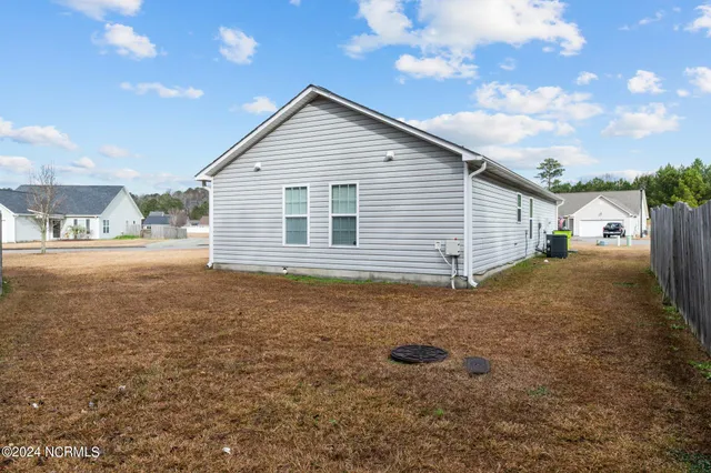 $1,700 | 100 Sumatra Court, New Bern, NC 28560