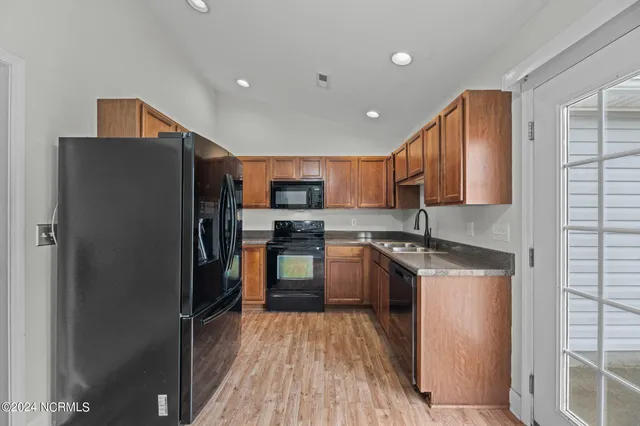 $1,700 | 100 Sumatra Court, New Bern, NC 28560