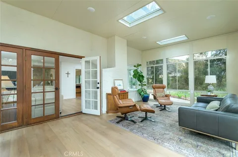 $1,450,000 | 720 Starlight Heights Drive, La Canada Flintridge, CA 91011