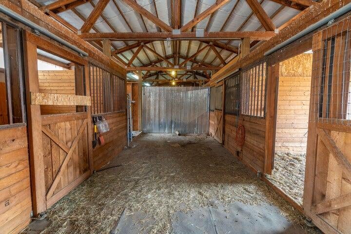 13302 Shumway Road Powell Butte, OR 97753 - Photo 35 of 51 SR9