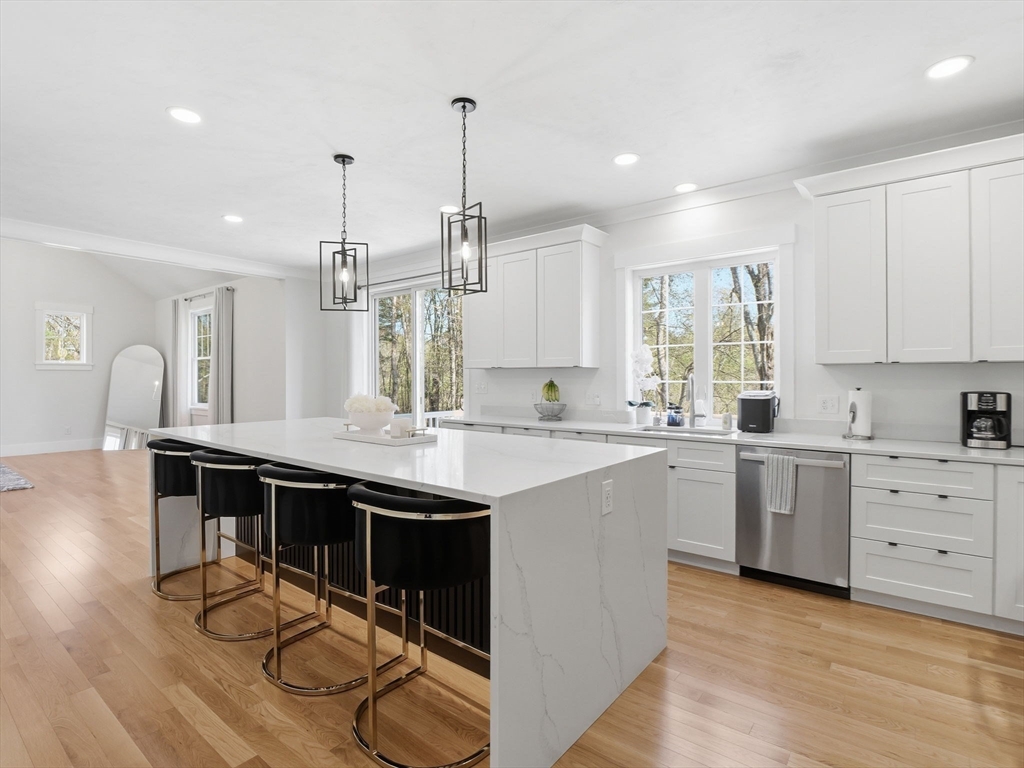 1 Smith Road Sutton, MA 01590 - Photo 2 of 42