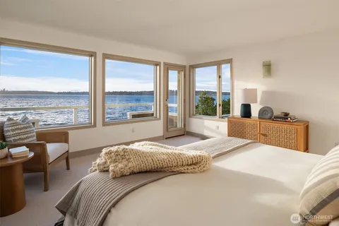 $7,500,000 | 175 Lake Avenue West, Kirkland, WA 98033