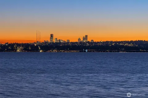 $7,500,000 | 175 Lake Avenue West, Kirkland, WA 98033
