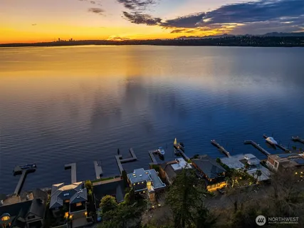 $7,500,000 | 175 Lake Avenue West, Kirkland, WA 98033