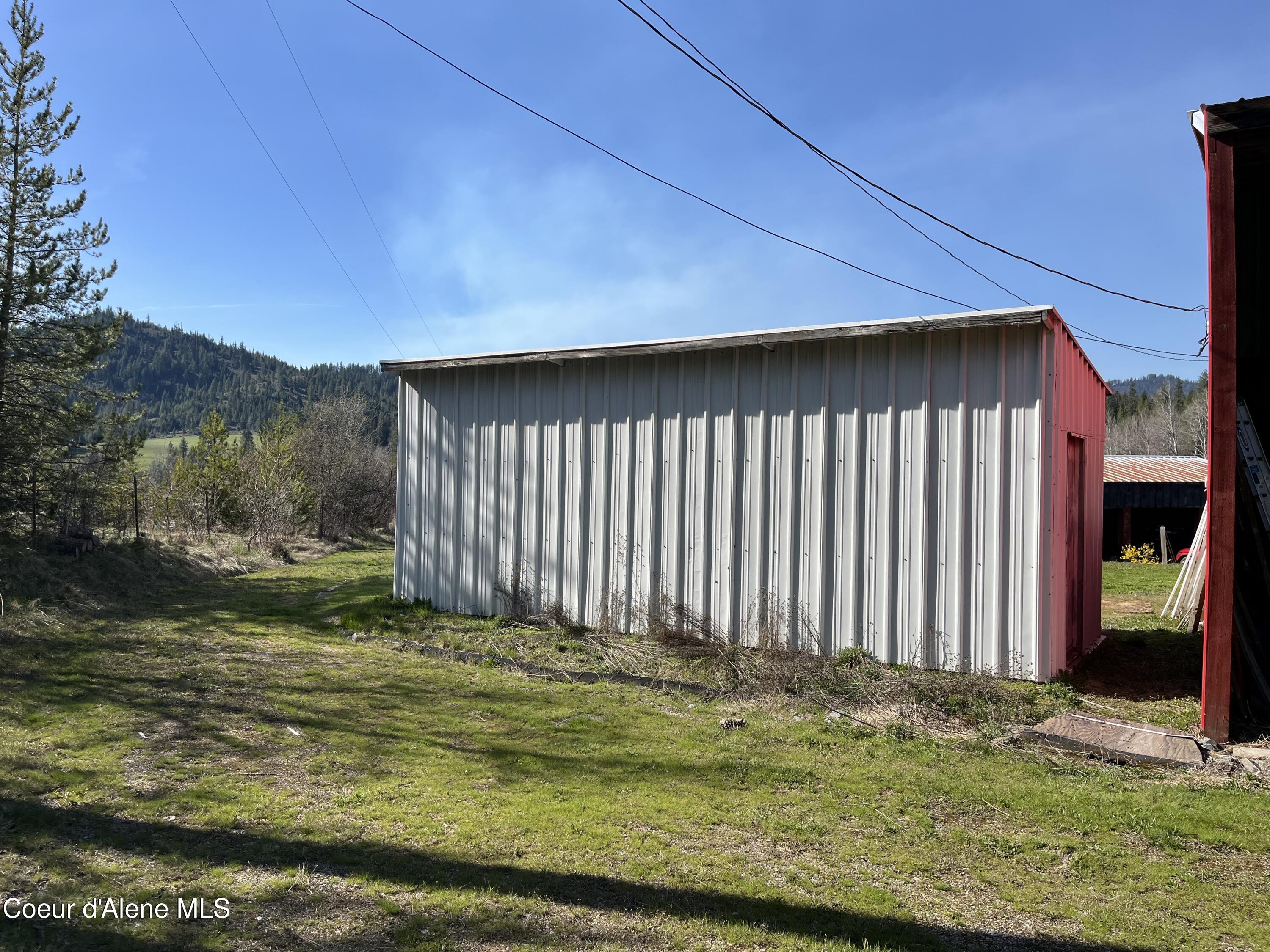 11913 South River Road Cataldo, ID 83810 - Photo 16 of 21 lola 8