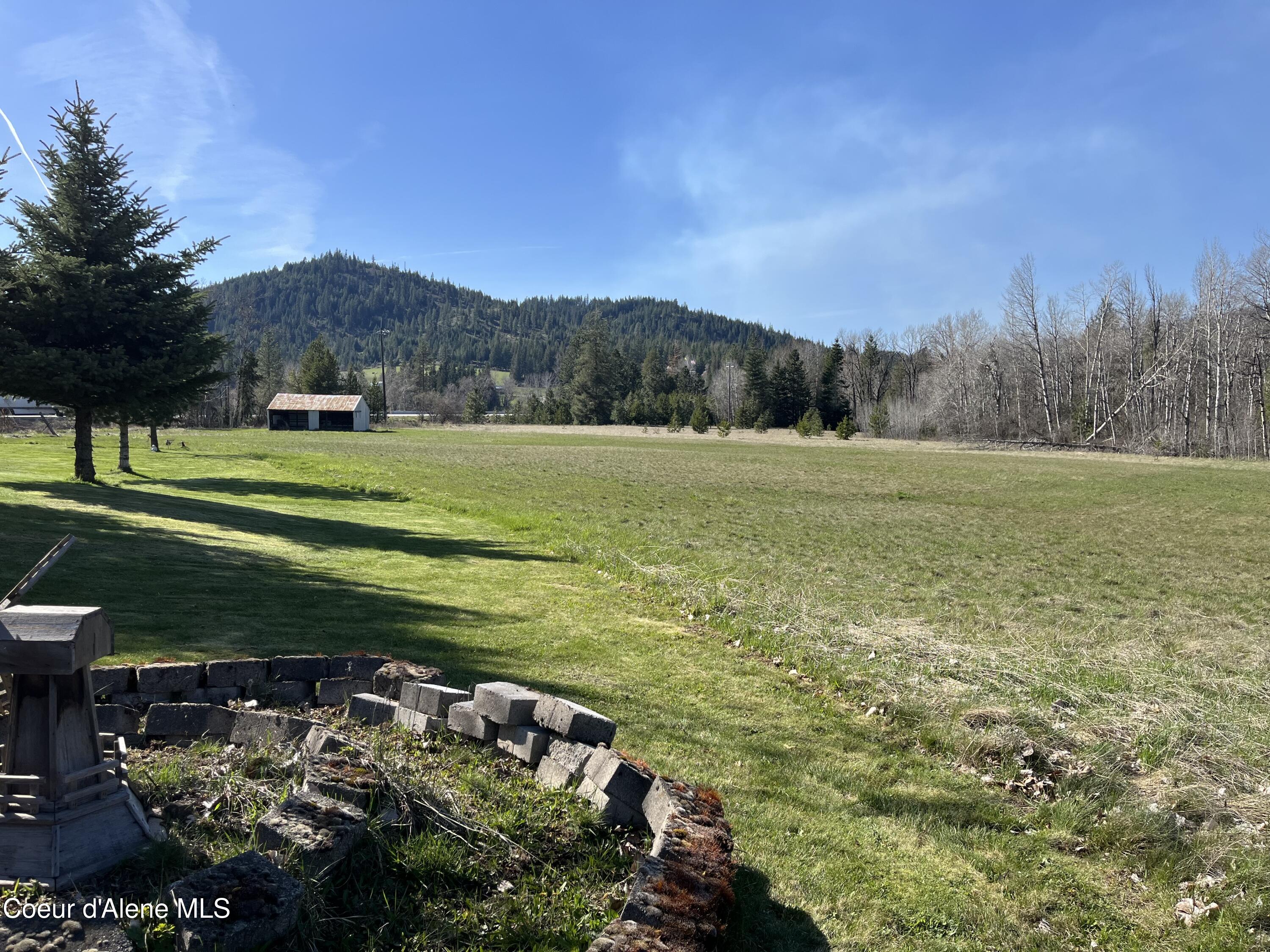 11913 South River Road Cataldo, ID 83810 - Photo 3 of 21 lola 12