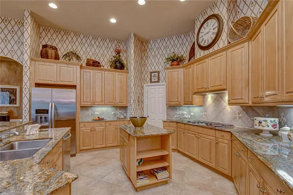$1,500,000 | 20915 Lake Vienna Drive, Land O Lakes, FL 34638
