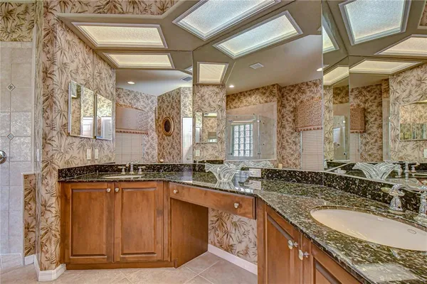 $1,500,000 | 20915 Lake Vienna Drive, Land O Lakes, FL 34638