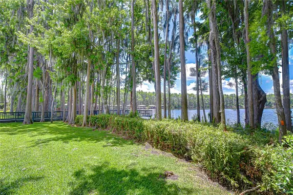 $1,500,000 | 20915 Lake Vienna Drive, Land O Lakes, FL 34638