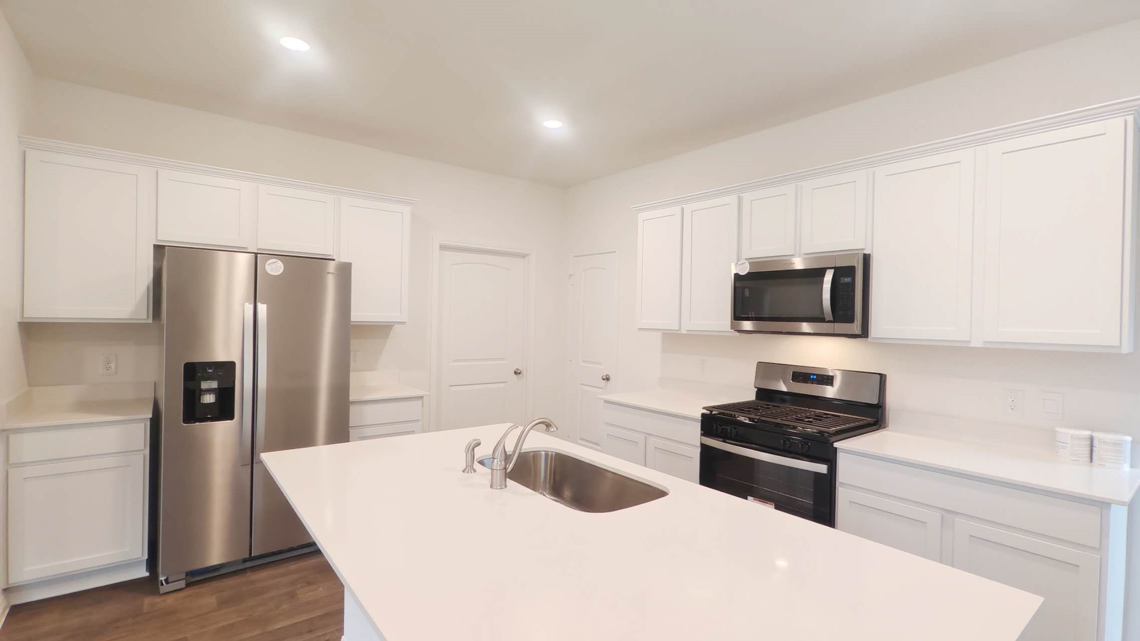 302 Gladiola Loop Kyle, TX 78640 - Photo 6 of 28