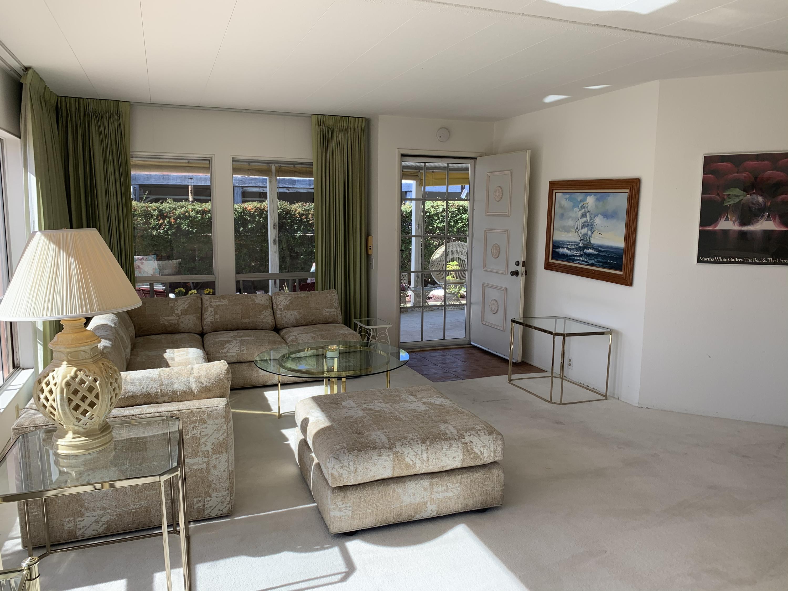 59 Roma Street Rancho Mirage, CA 92270 - Photo 4 of 29 93ABC920-A8A0-4DEF-91FD-B5B087516F9A