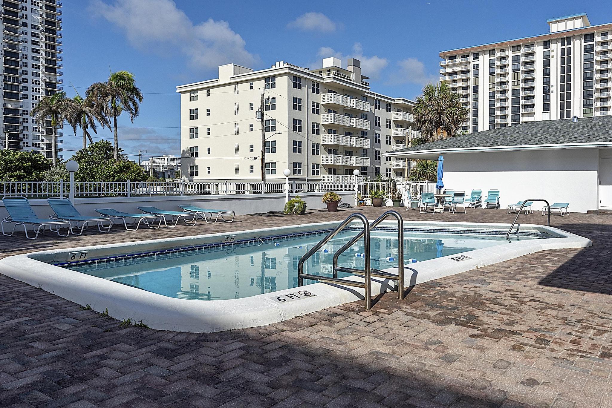 1801 South Surf Road, Unit 2A Hollywood, FL 33019 - Photo 32 of 51 1801 S. Surf Rd - - 2A - 097