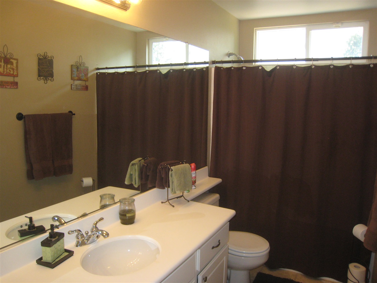 716 Inverlochy Drive Fallbrook, CA 92028 - Photo 14 of 22 Gallery Image 14