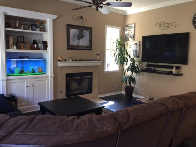 716 Inverlochy Drive Fallbrook, CA 92028 - Photo 8 of 22 Gallery Image 8