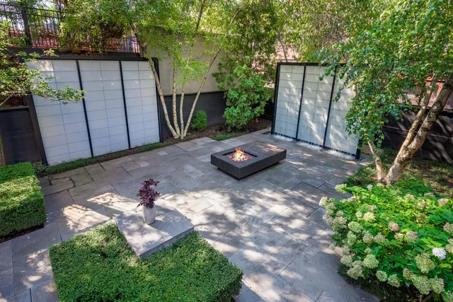 $4,595,000 | 3752 North Janssen Avenue, Chicago, IL 60613