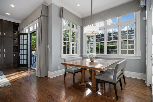 $4,595,000 | 3752 North Janssen Avenue, Chicago, IL 60613