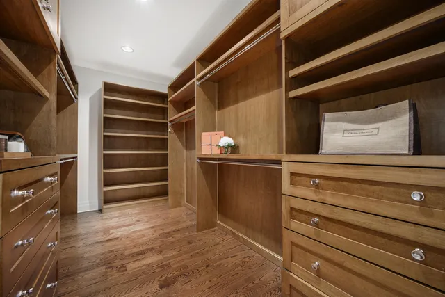 $4,595,000 | 3752 North Janssen Avenue, Chicago, IL 60613