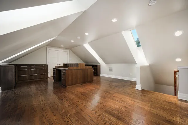 $4,595,000 | 3752 North Janssen Avenue, Chicago, IL 60613