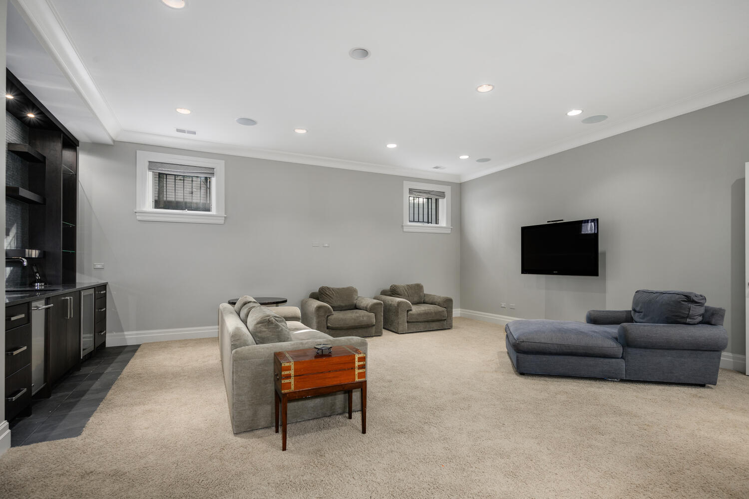 3752 North Janssen Avenue Chicago, IL 60613 - Photo 57 of 86