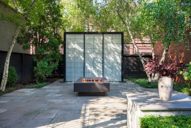 $4,595,000 | 3752 North Janssen Avenue, Chicago, IL 60613