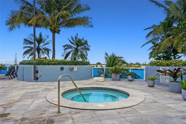 $524,900 | 1881 79th Street Causeway, Unit 1705, North Bay Village, FL 33141