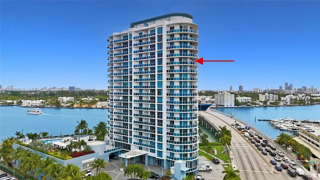 $524,900 | 1881 79th Street Causeway, Unit 1705, North Bay Village, FL 33141