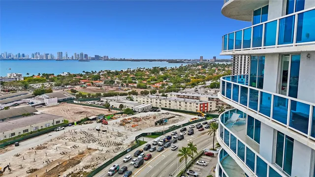 $524,900 | 1881 79th Street Causeway, Unit 1705, North Bay Village, FL 33141