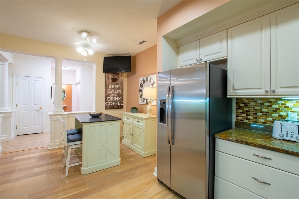 1000 Albion Road, Unit 1106 Bedford, MA 01730 - Photo 15 of 38 Gallery Image 15