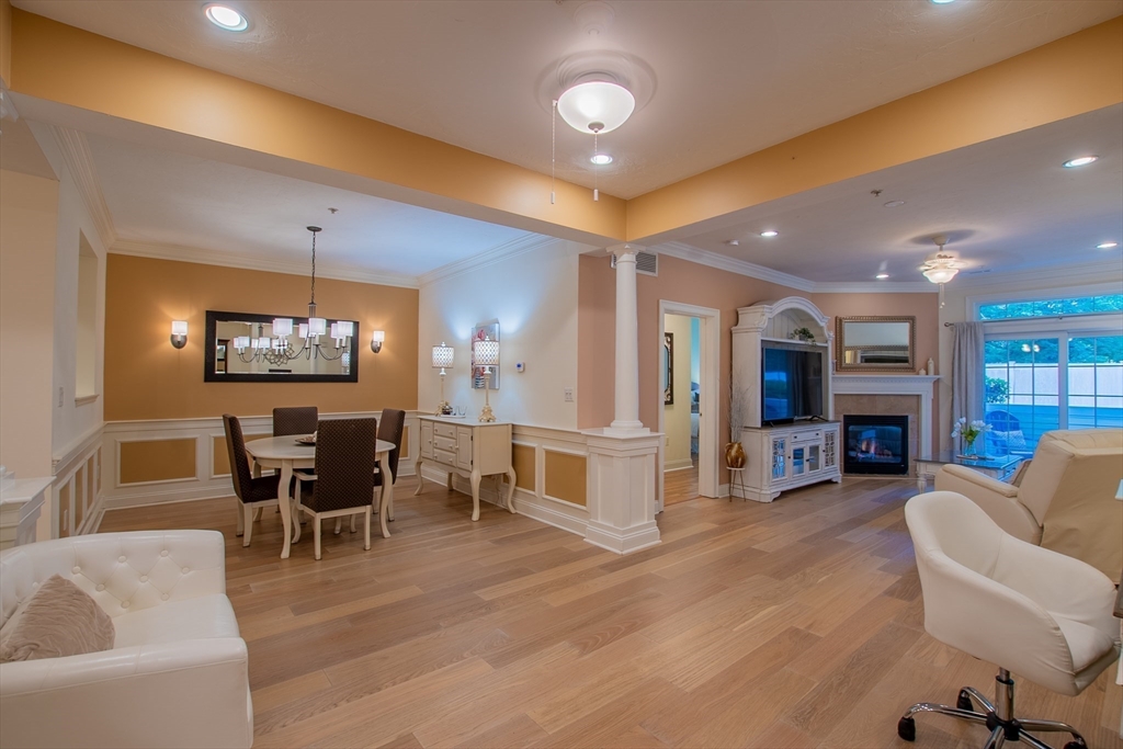 1000 Albion Road, Unit 1106 Bedford, MA 01730 - Photo 5 of 38 Gallery Image 5