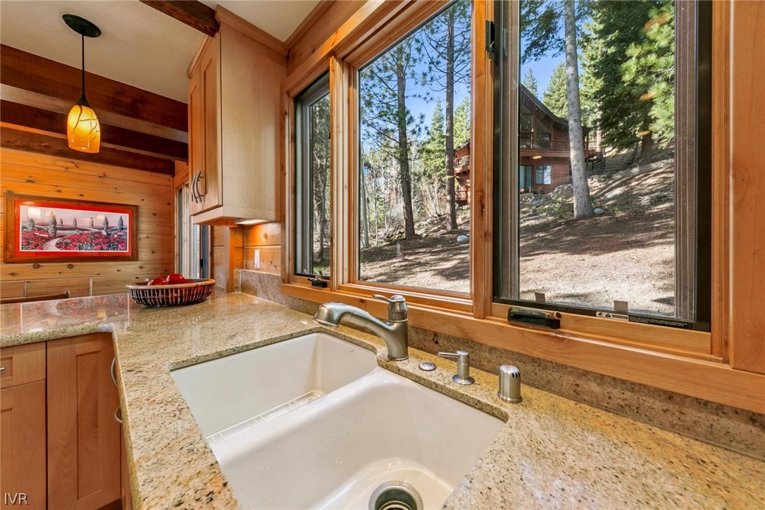 988 Wander Way Incline Village, NV 89451 - Photo 14 of 49 Kitchen