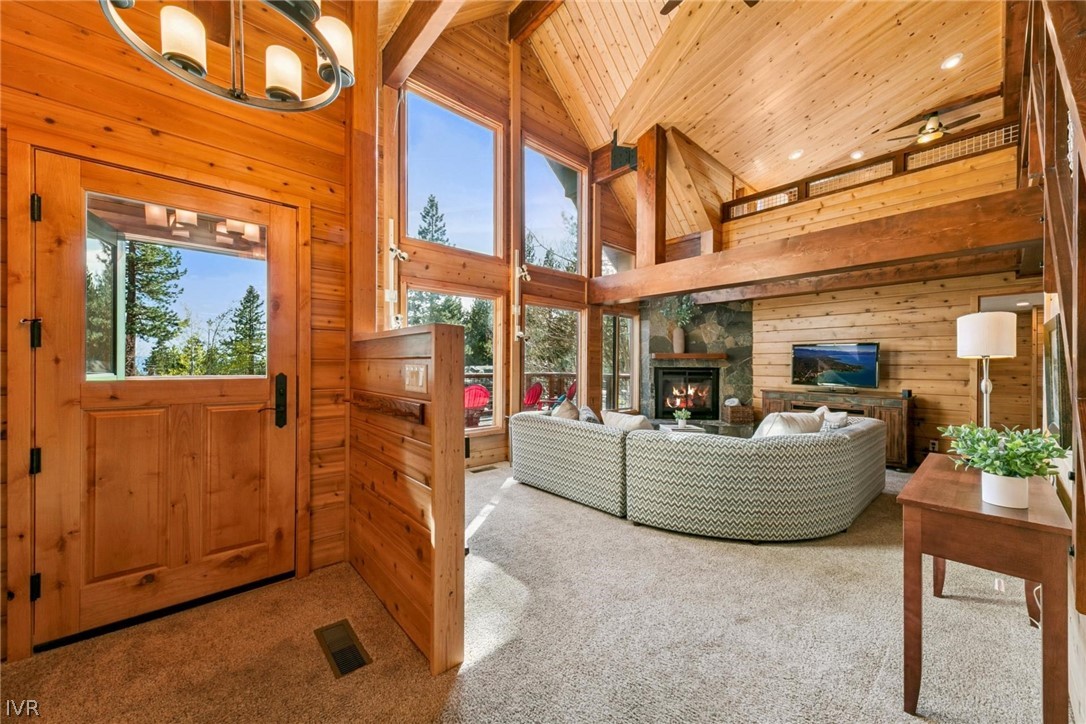 988 Wander Way Incline Village, NV 89451 - Photo 19 of 49 Great Room