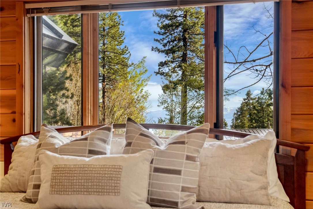 988 Wander Way Incline Village, NV 89451 - Photo 20 of 49 Lakeview in Primary Suite