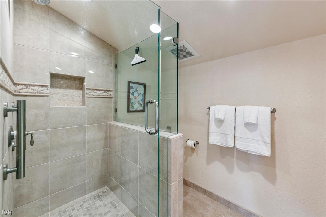 988 Wander Way Incline Village, NV 89451 - Photo 35 of 49 Bathroom 3