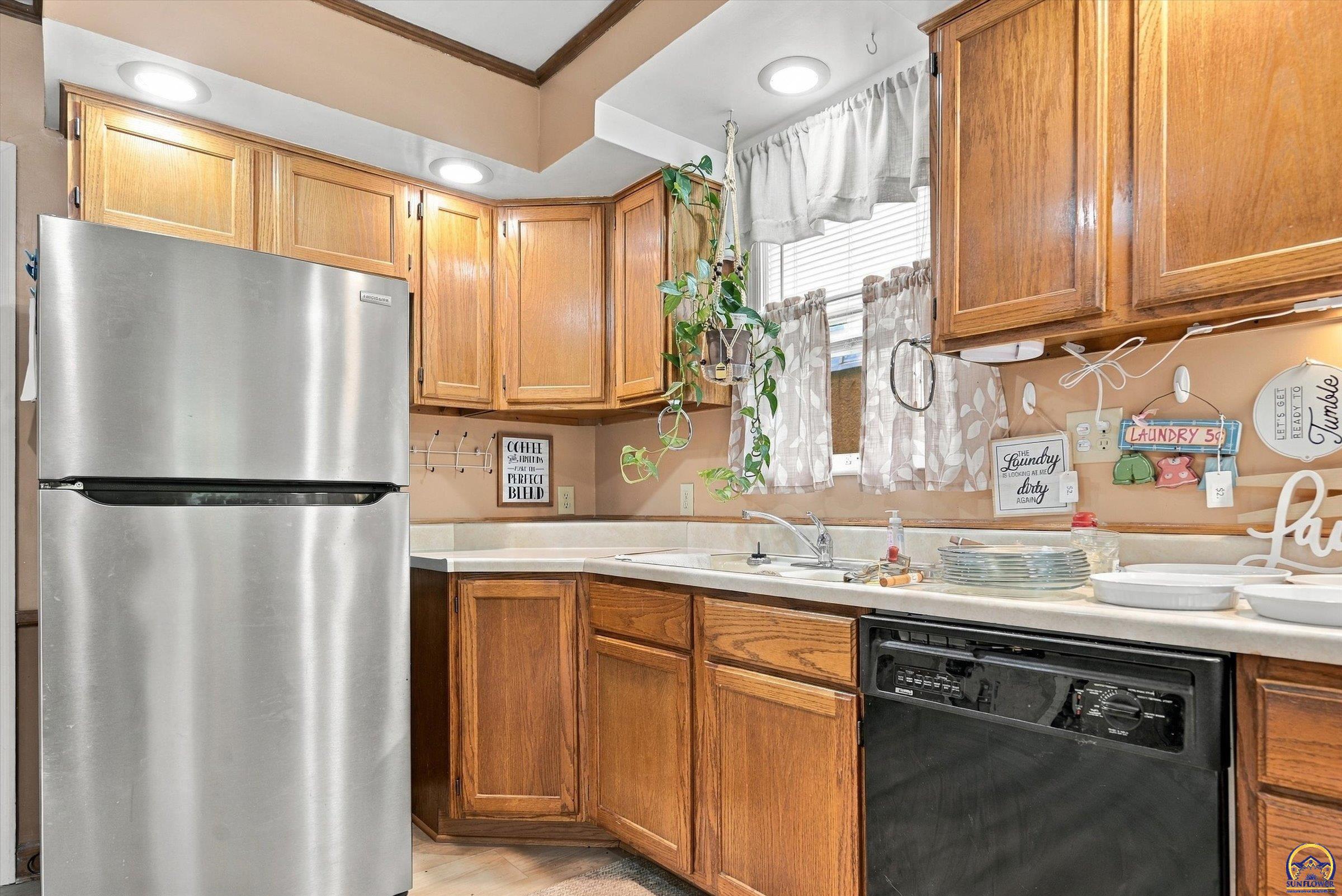 2800 Southwest Huntoon Street Topeka, KS 66604 - Photo 13 of 24 Gallery Image 13