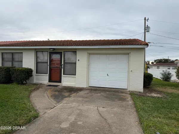 $1,850 | 604 Robin Road, Unit B, Ormond Beach, FL 32176