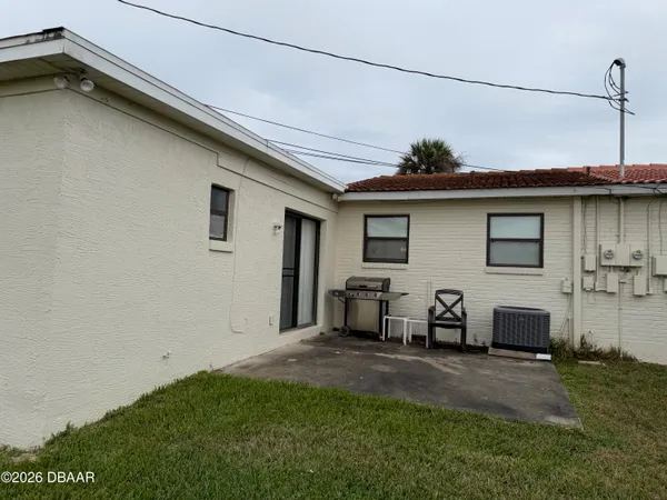 $1,850 | 604 Robin Road, Unit B, Ormond Beach, FL 32176