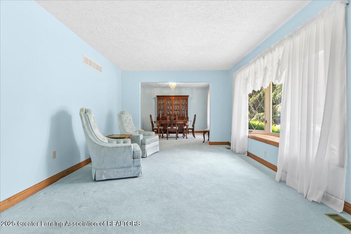 9550 Alward Road Laingsburg, MI 48848 - Photo 5 of 42 24-Media Jett - 18
