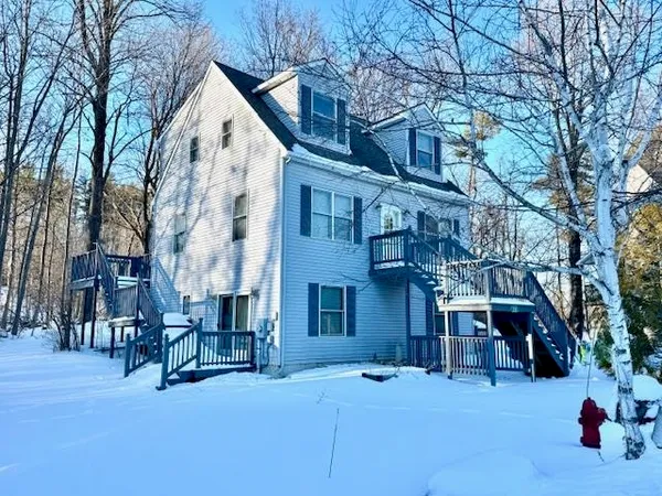 $389,900 | 328 Chester Knoll Drive, Bennington, VT 05201