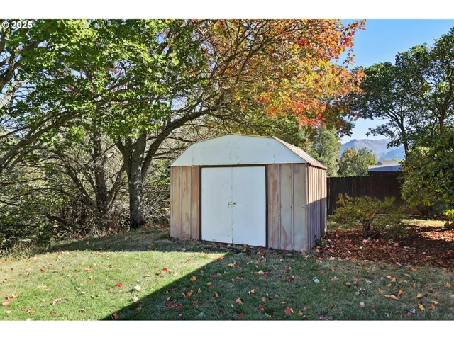 a view of a green field