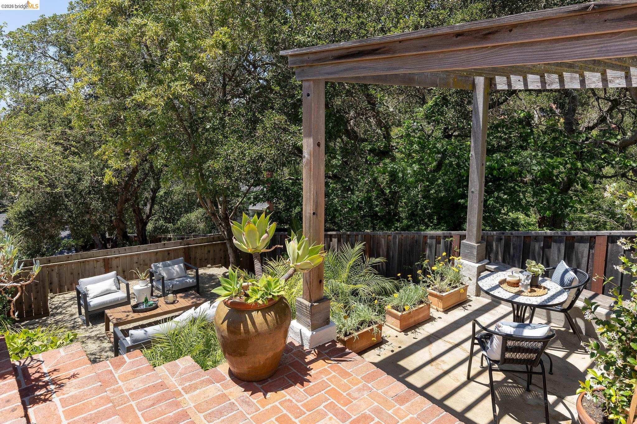 110 Somerset Road Piedmont, CA 94611 - Photo 61 of 82