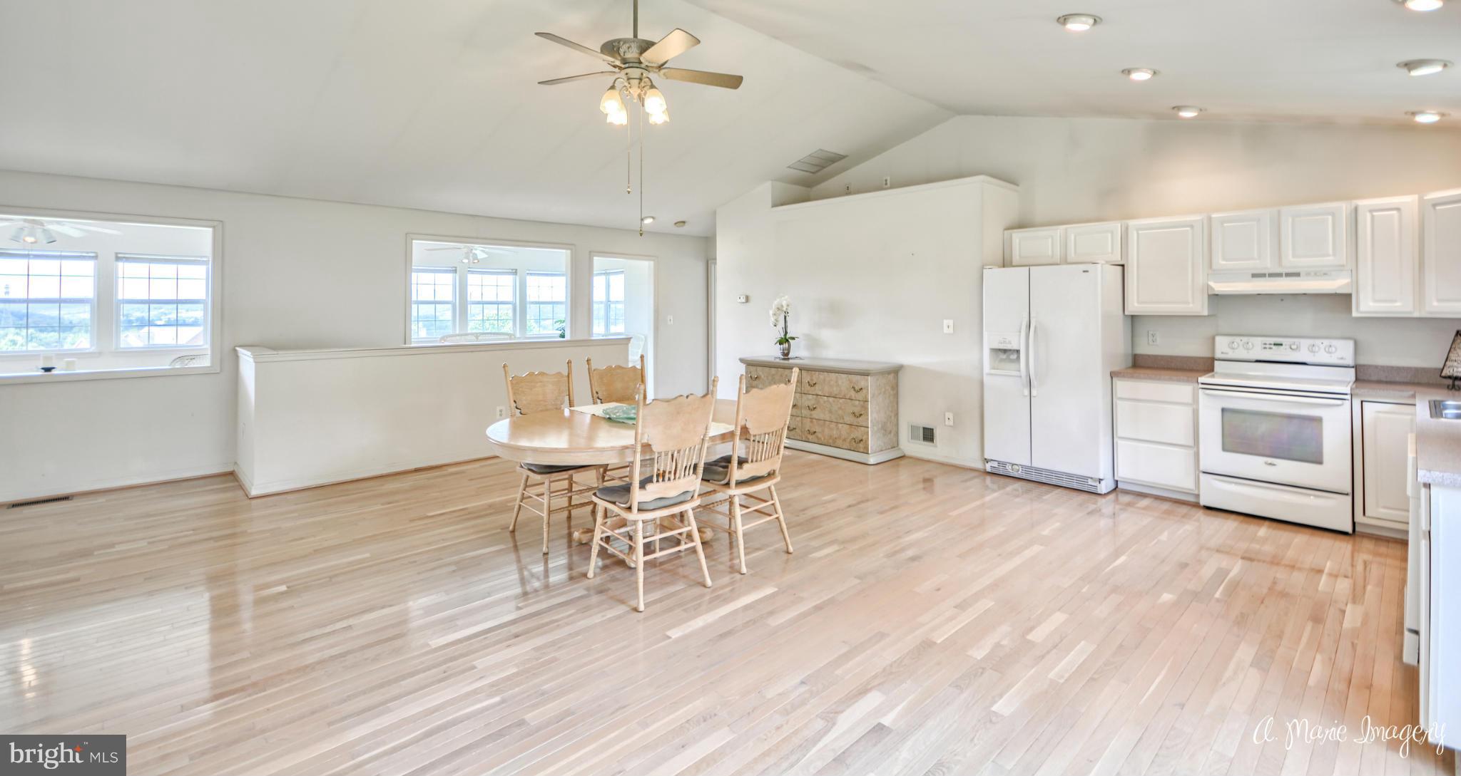 20844 Reno Monument Road Boonsboro, MD 21713 - Photo 6 of 30 Incredible Kitchen, Open Layout