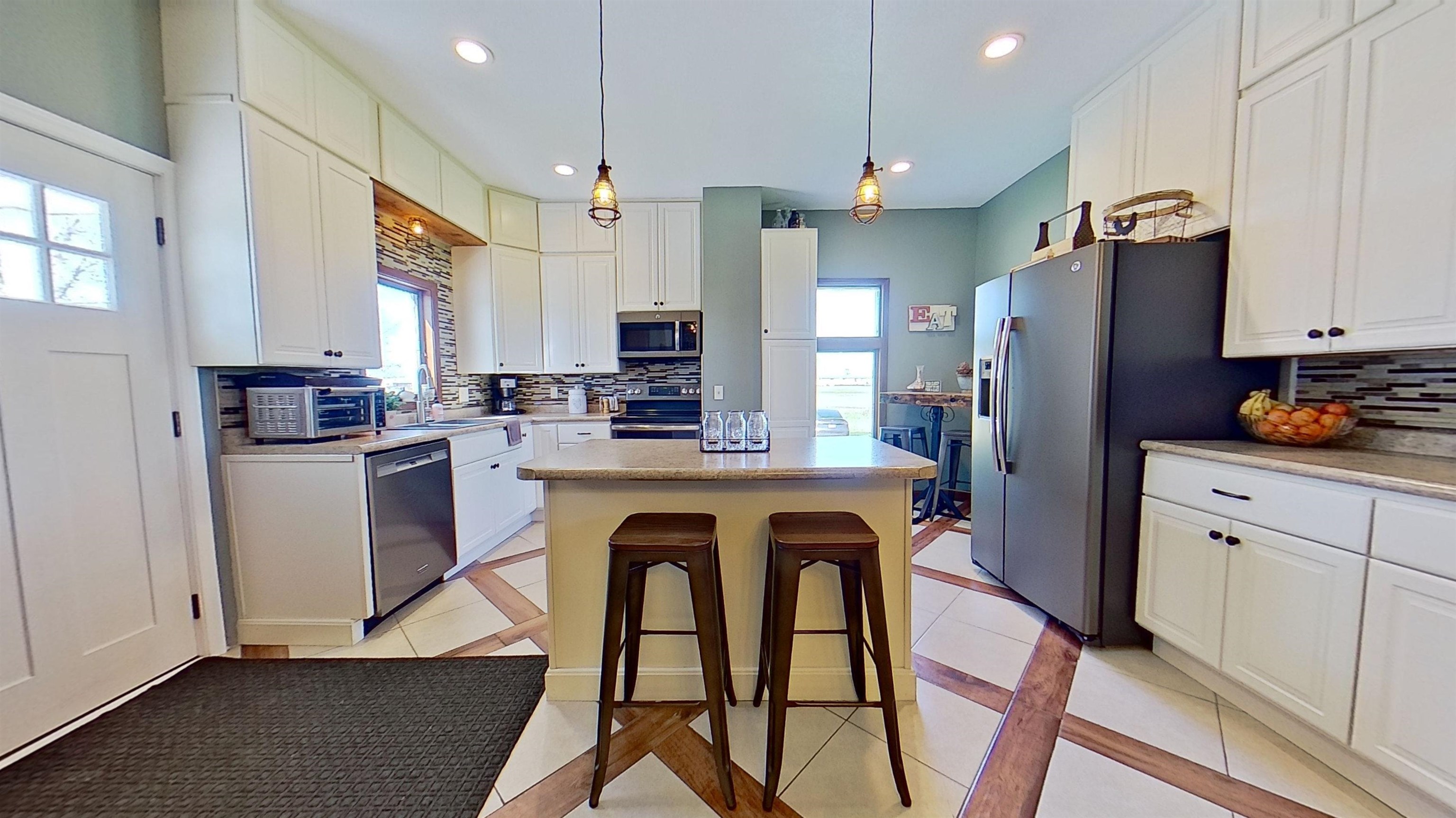 3635 West Weidman Road Mount Pleasant, MI 48858 - Photo 5 of 47